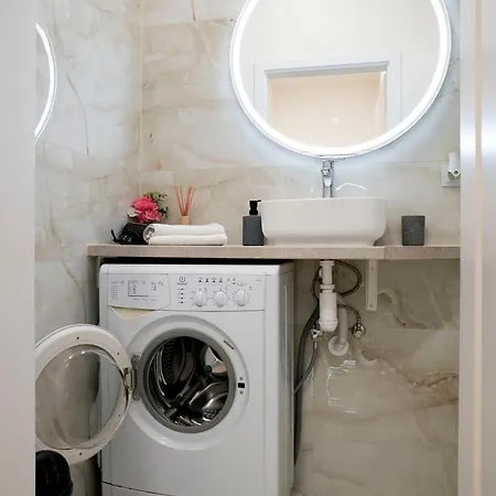 Stylish Place Near President Palace Pozsony